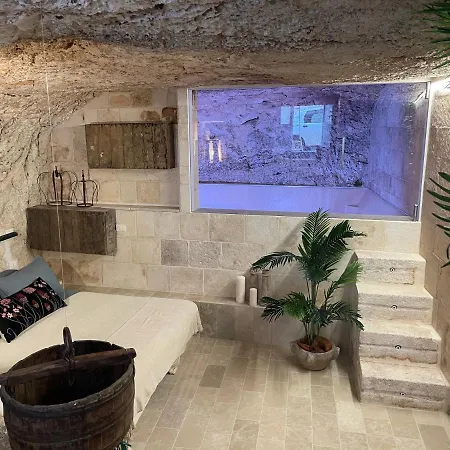 Apartment Ostuni Cave With Private Pool Ostuni