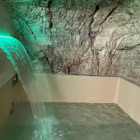 Ostuni Cave With Private Pool Ostuni